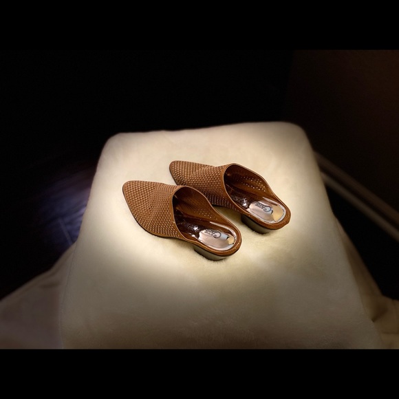 Carlos by Carlos Santana Studded Mules - Picture 5 of 8